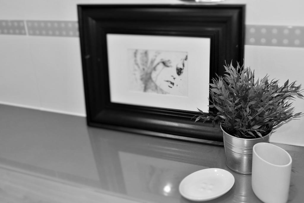 Oyo Approved Serviced Apartments Steam Mill تشيستر المظهر الخارجي الصورة