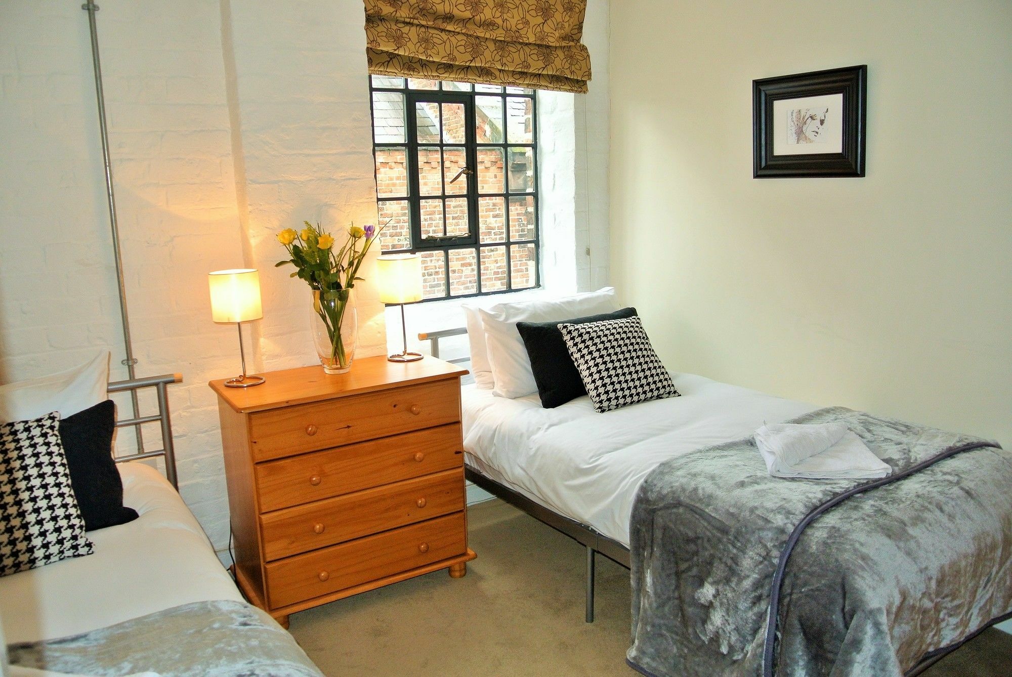 Oyo Approved Serviced Apartments Steam Mill تشيستر المظهر الخارجي الصورة