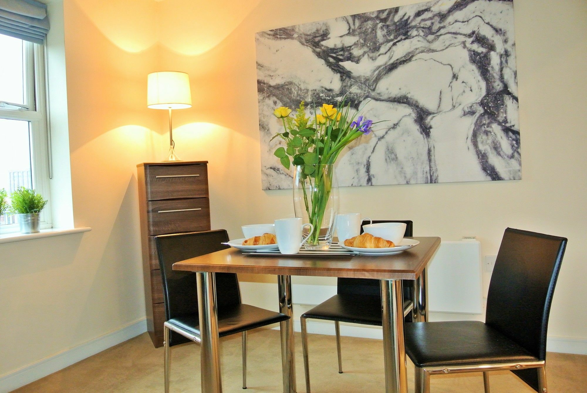 Oyo Approved Serviced Apartments Steam Mill تشيستر المظهر الخارجي الصورة
